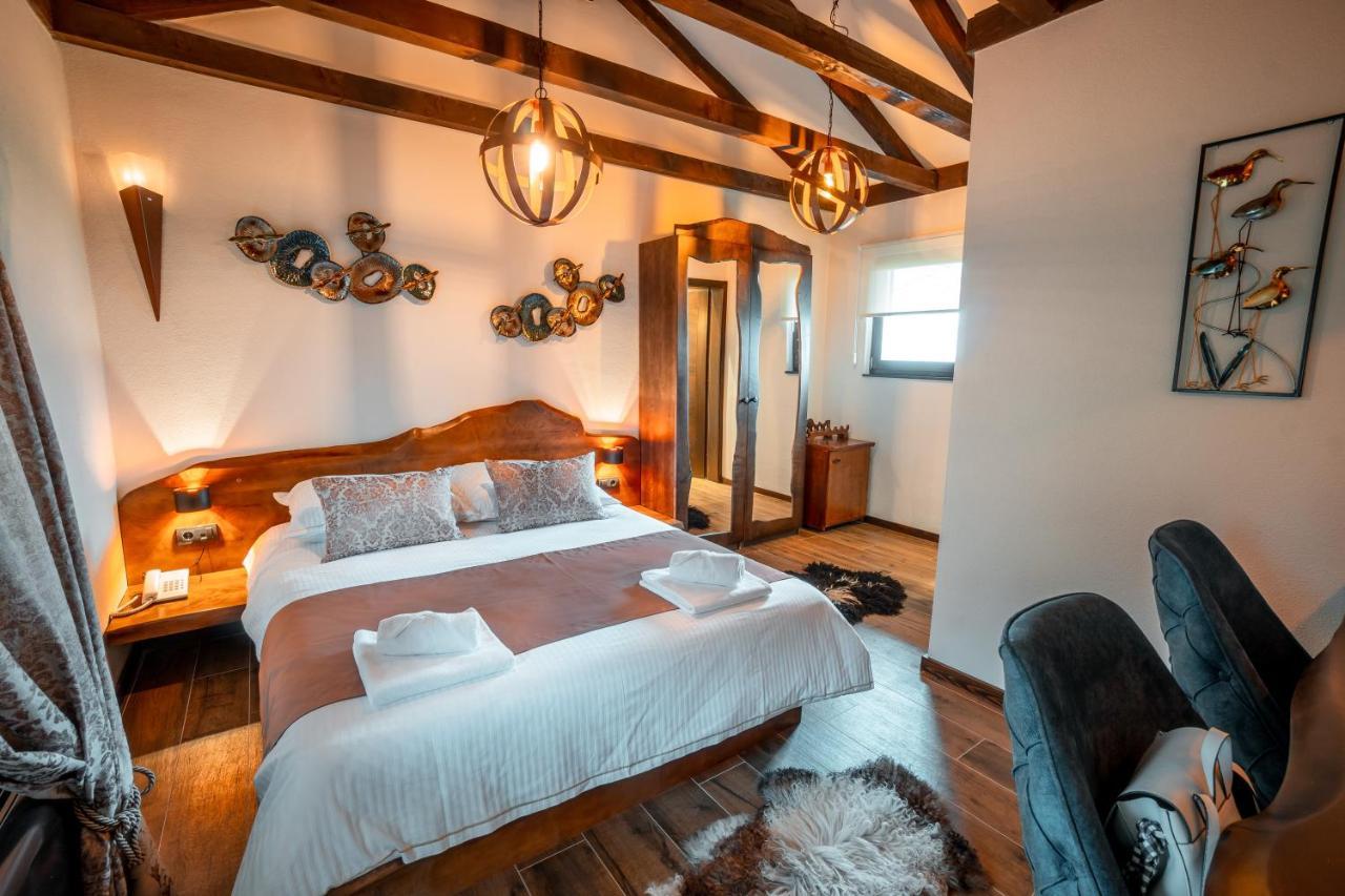 Toplik Village Resort Lukavica Екстер'єр фото