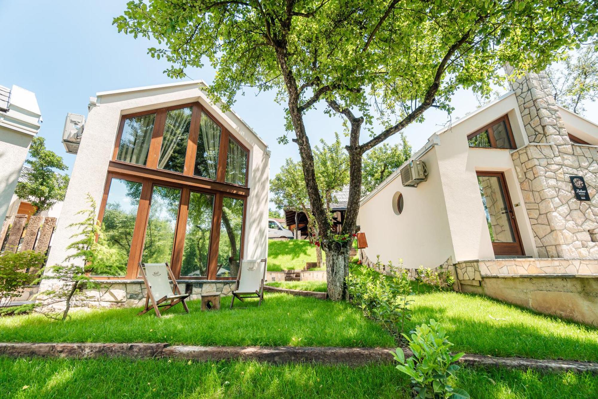 Toplik Village Resort Lukavica Екстер'єр фото