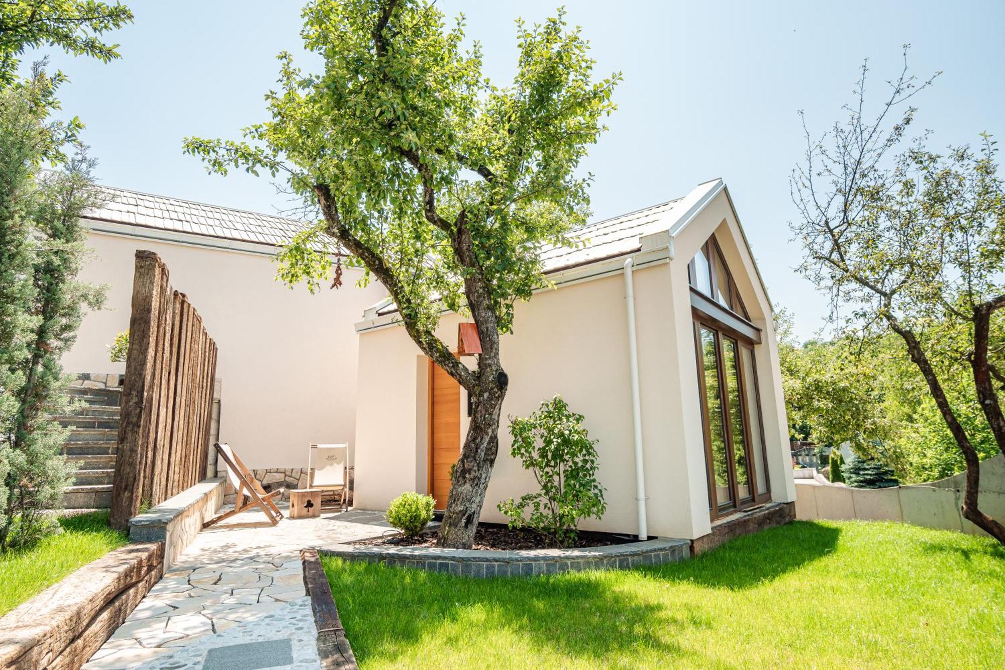 Toplik Village Resort Lukavica Екстер'єр фото