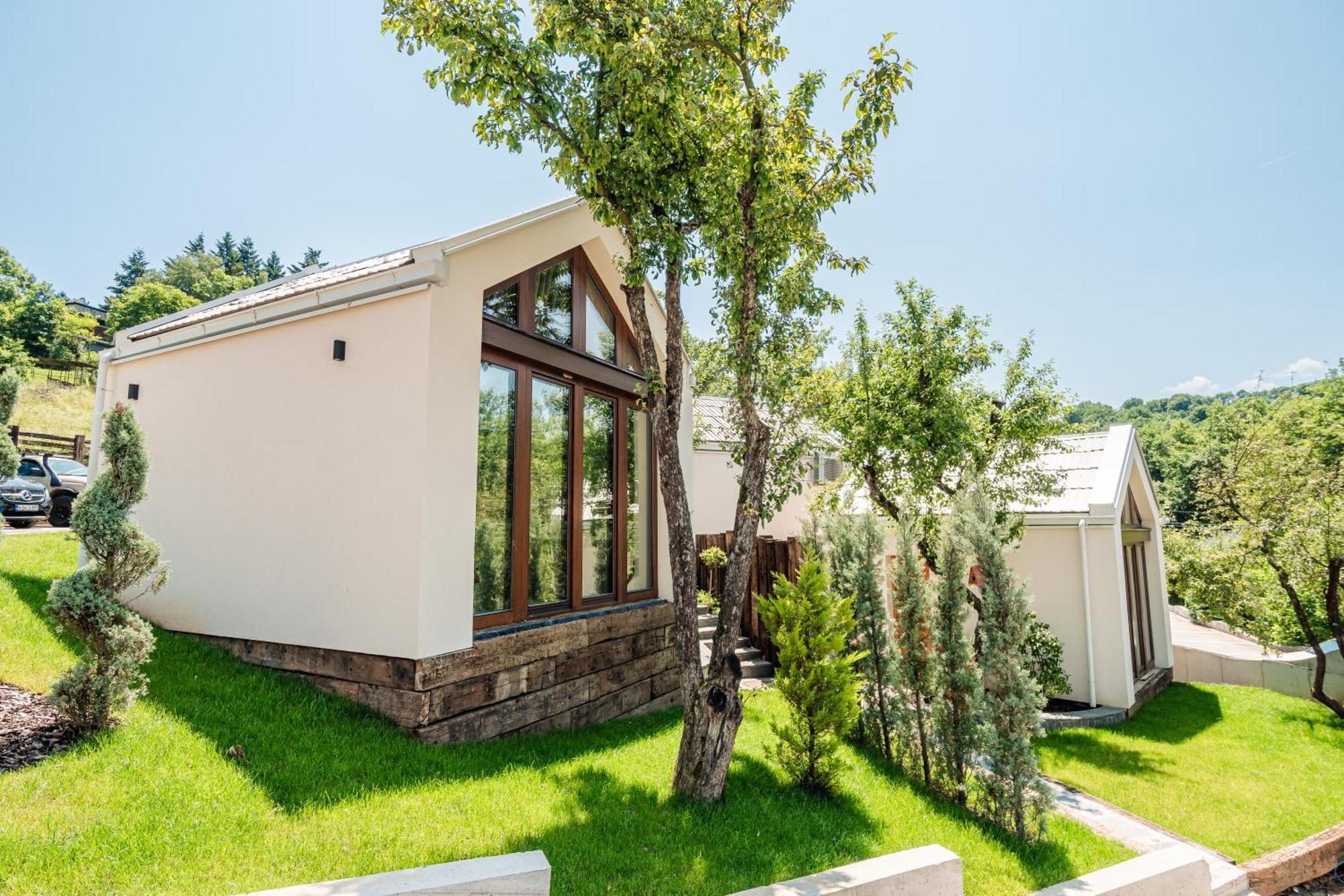 Toplik Village Resort Lukavica Екстер'єр фото